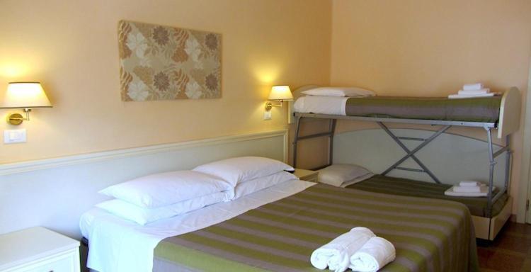 Hotel Ausonia Follonica